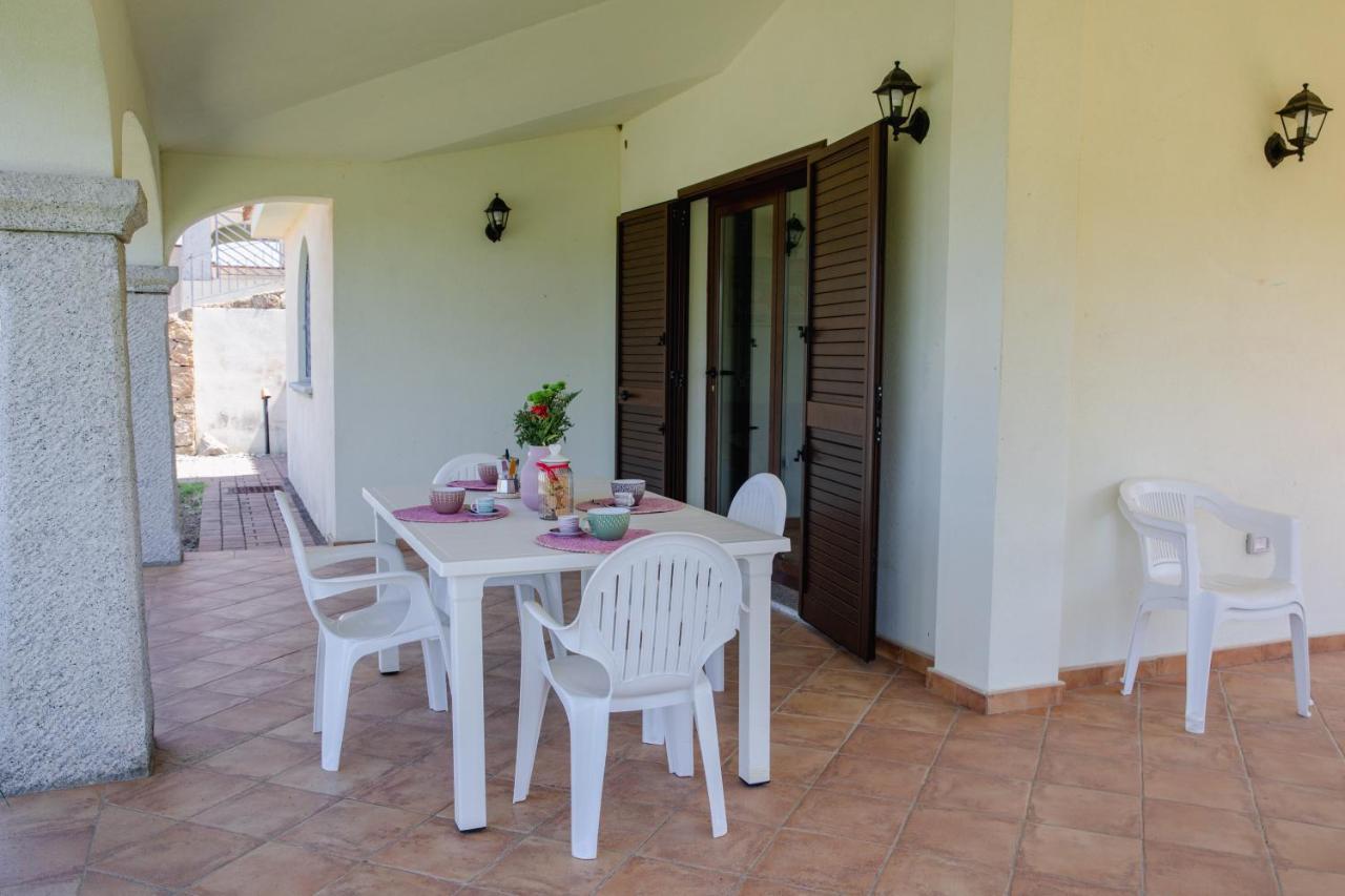 Residenze Pedrame Villa Budoni Bagian luar foto